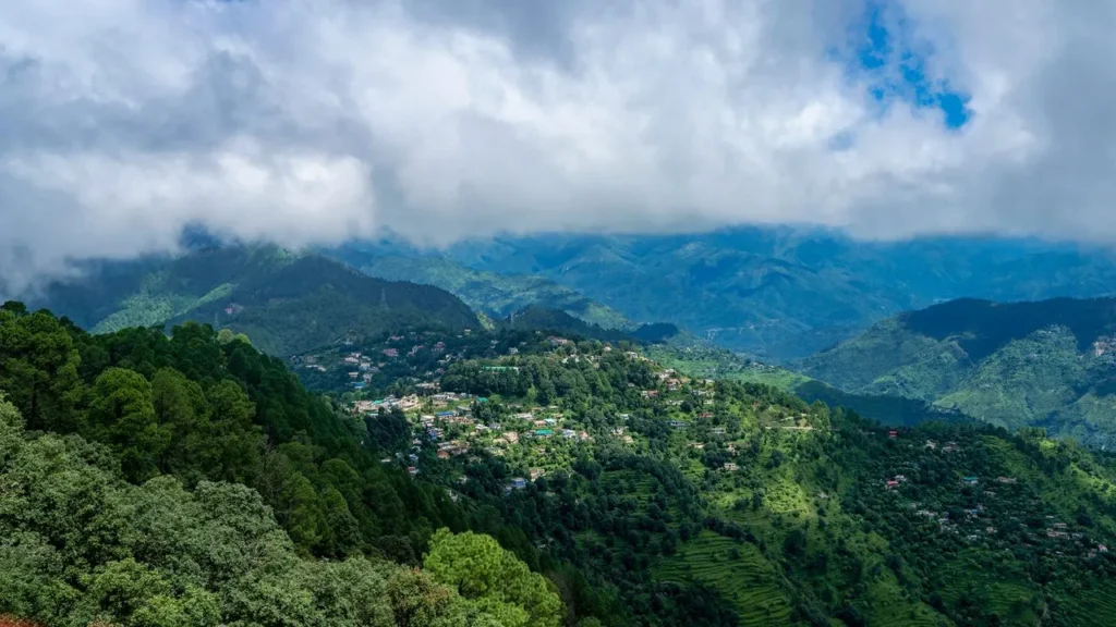 Scenic view of Lansdowne hill station in Uttarakhand